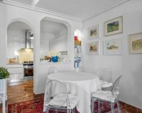 Resale - Villa -
Villamartin - Costa Blanca