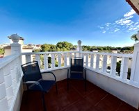 Resale - Villa -
Villamartin - Costa Blanca