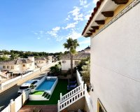 Resale - Villa -
Villamartin - Costa Blanca