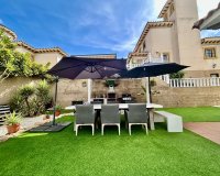 Resale - Villa -
Villamartin - Costa Blanca