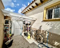 Resale - Villa -
Villamartin - Costa Blanca