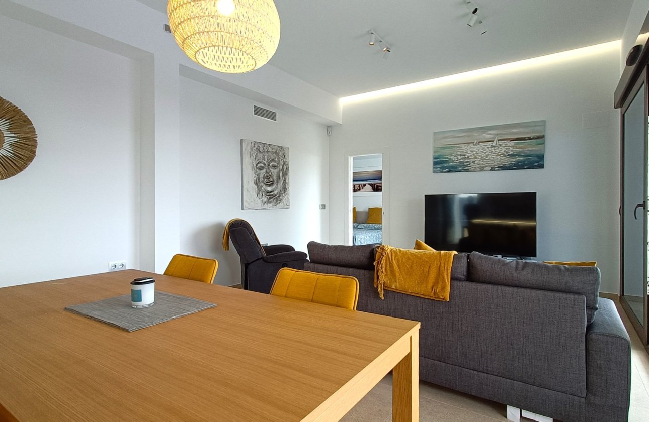 Resale - Villa -
Vistabella Golf Entre Naranjos - Inland