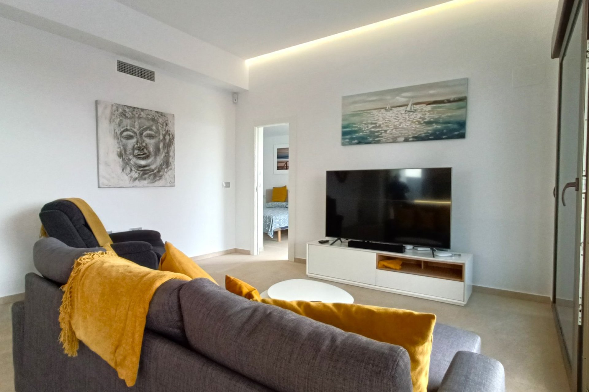 Resale - Villa -
Vistabella Golf Entre Naranjos - Inland