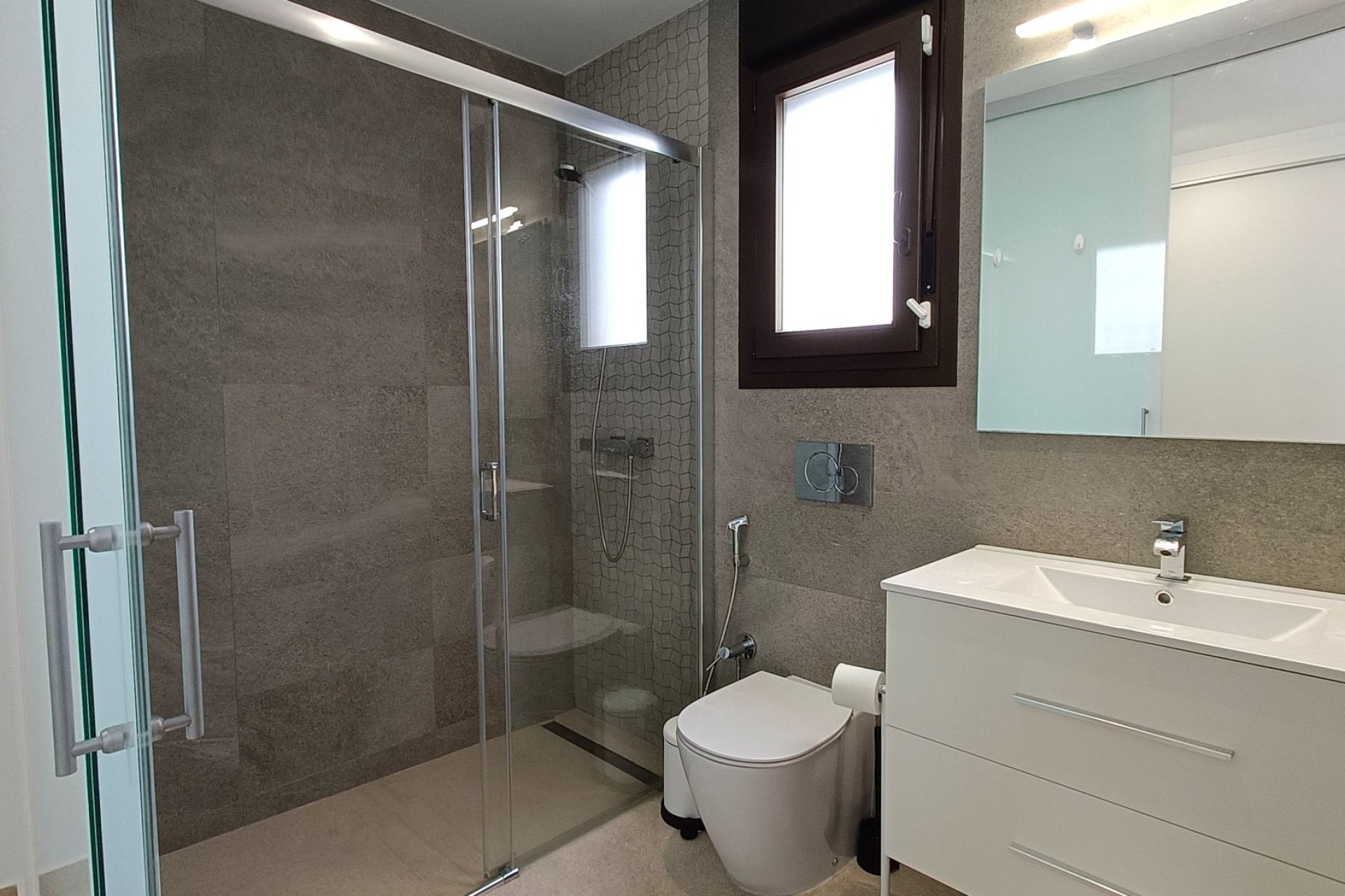 Resale - Villa -
Vistabella Golf Entre Naranjos - Inland