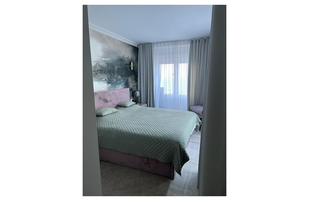 Revente - Apartment Penthouse -
Punta Prima - Costa Blanca