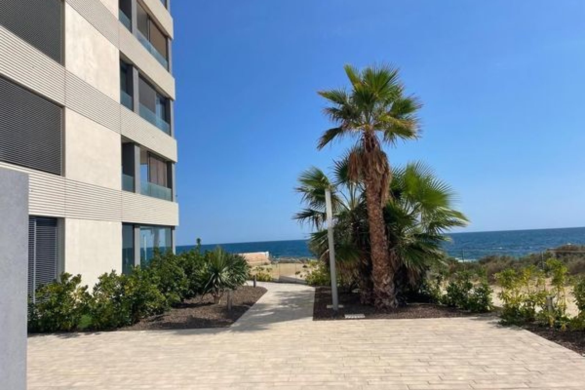 Revente - Apartment Penthouse -
Punta Prima - Costa Blanca
