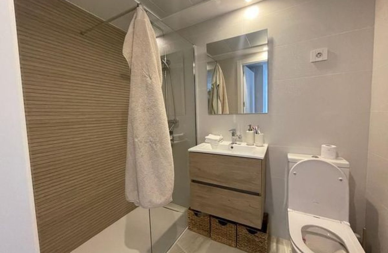 Revente - Apartment Penthouse -
Punta Prima - Costa Blanca