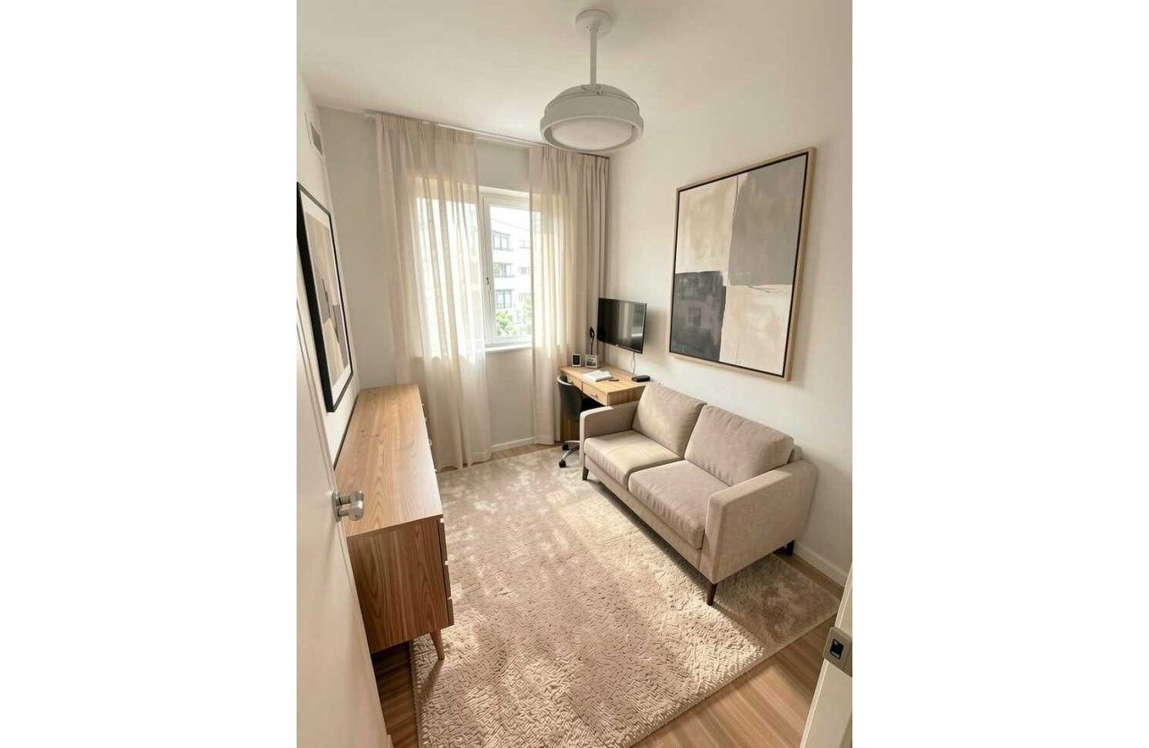 Revente - Apartment Penthouse -
Punta Prima - Costa Blanca