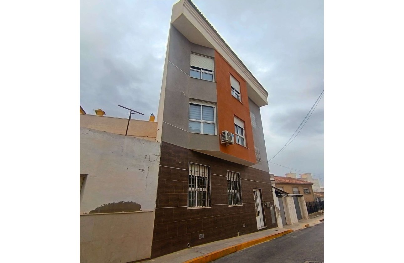 Revente - Appartement -
Benijofar - Costa Blanca