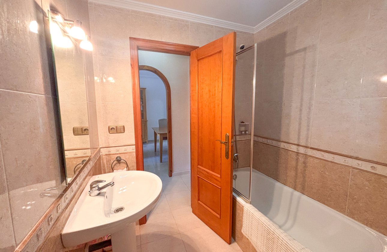 Revente - Appartement -
Cabo Roig - Costa Blanca