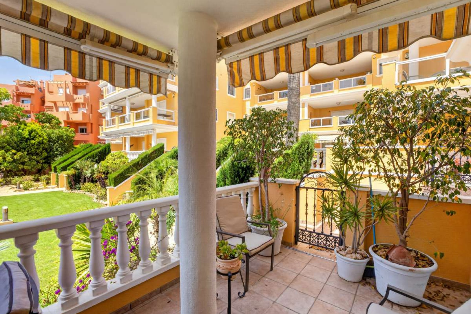 Revente - Appartement -
Cabo Roig - Costa Blanca