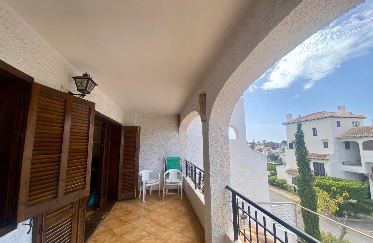 Revente - Appartement -
Cabo Roig