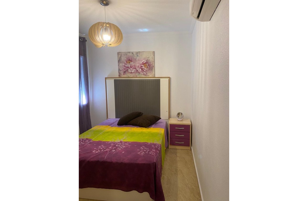 Revente - Appartement -
Campoamor - Costa Blanca