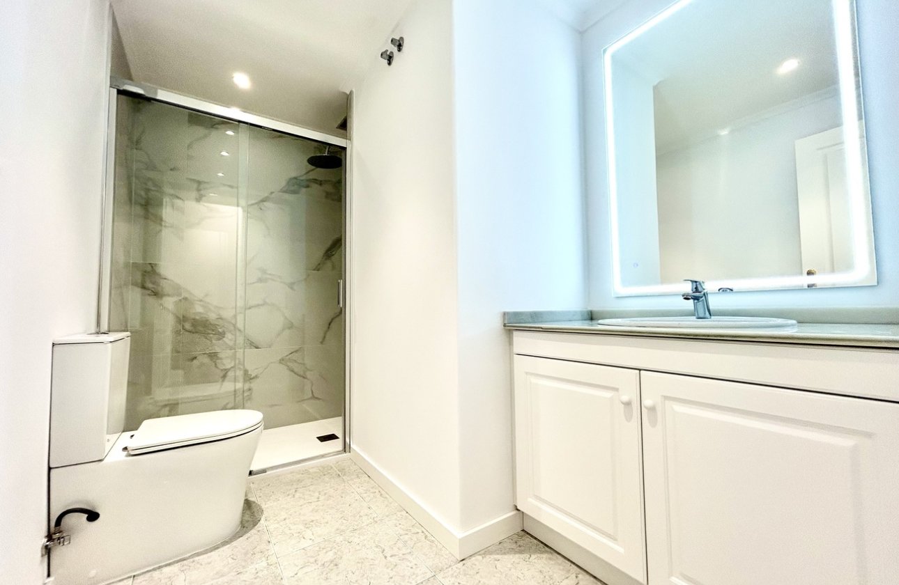 Revente - Appartement -
Campoamor - Costa Blanca