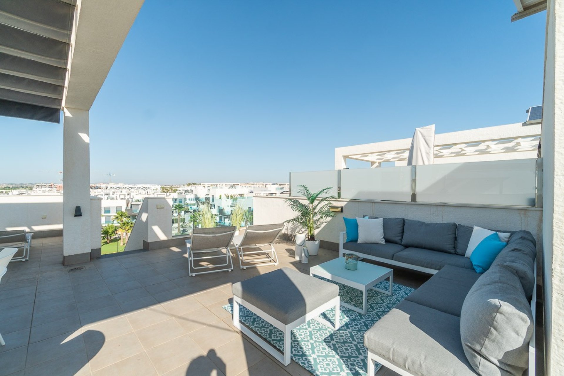 Revente - Appartement -
El Raso - Costa Blanca