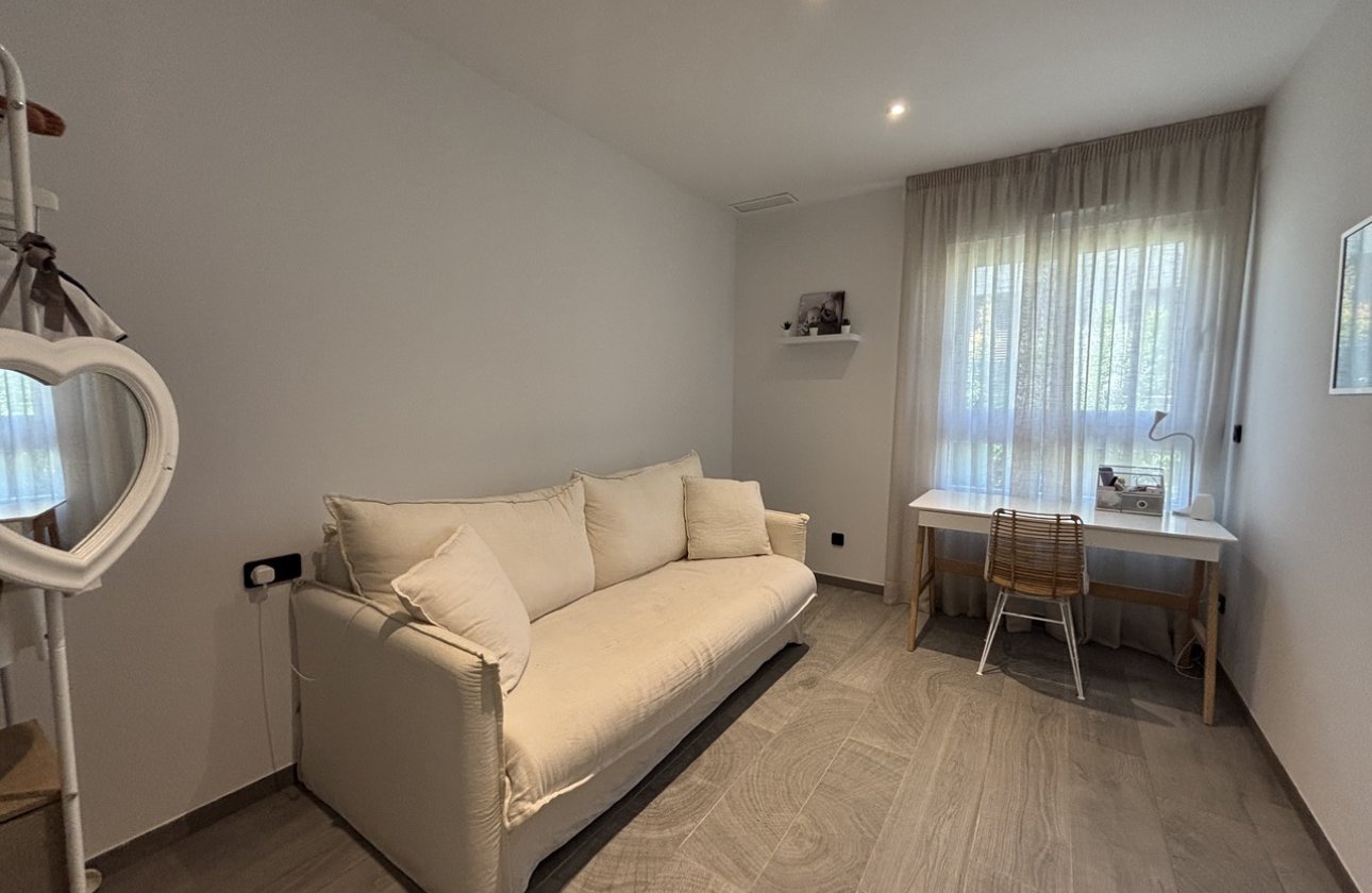 Revente - Appartement -
La Finca Golf Resort - Inland