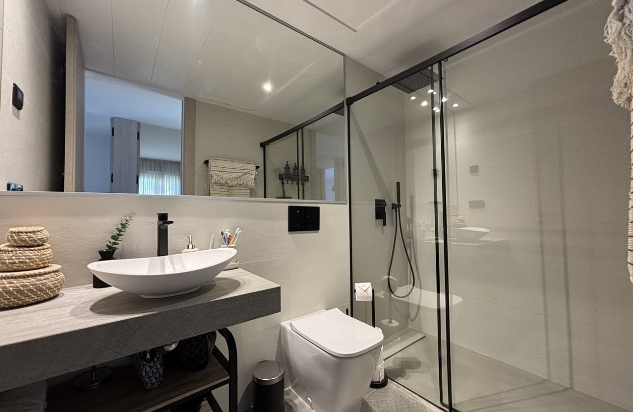 Revente - Appartement -
La Finca Golf Resort - Inland