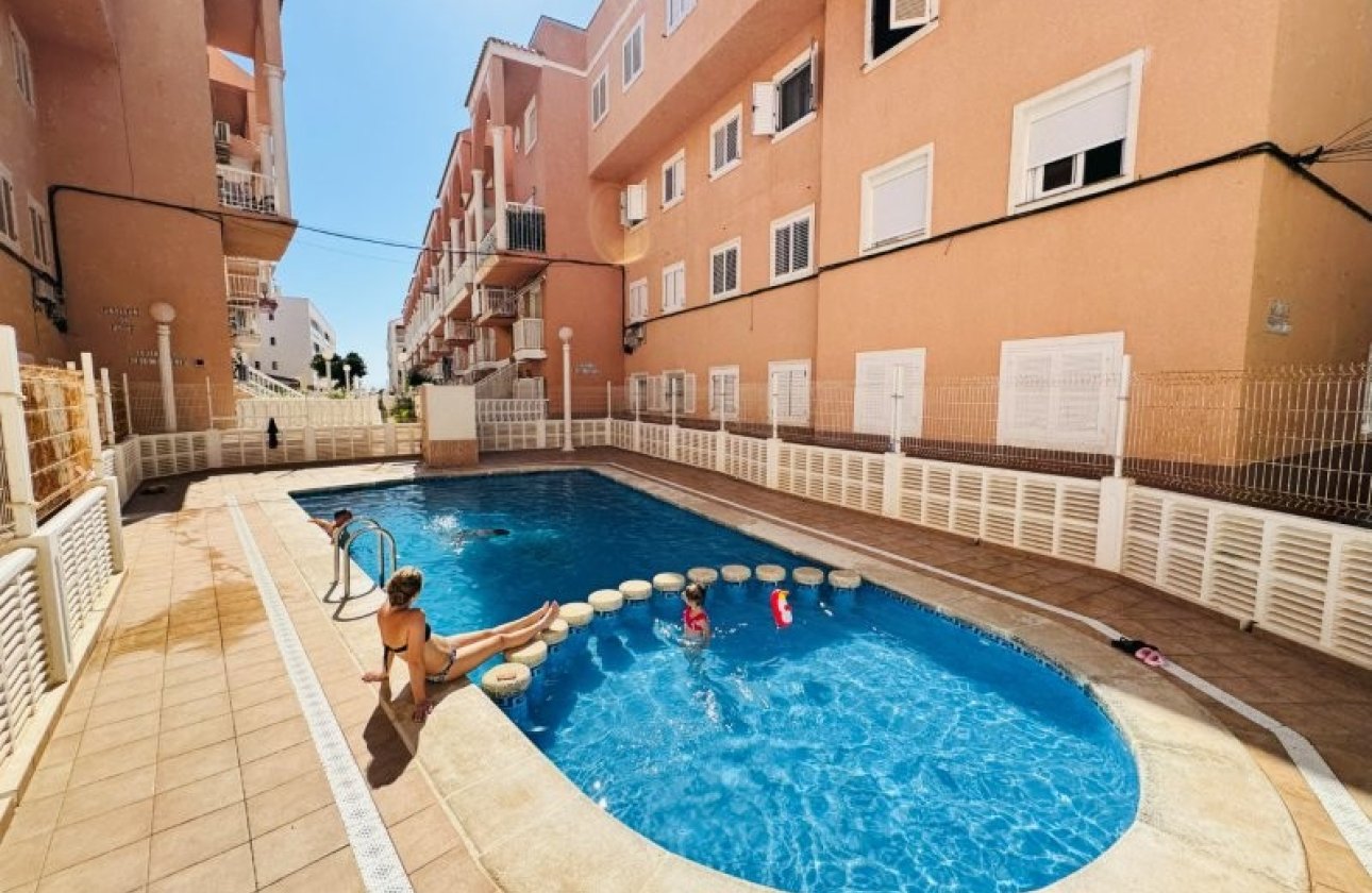 Revente - Appartement -
La Mata - Costa Blanca