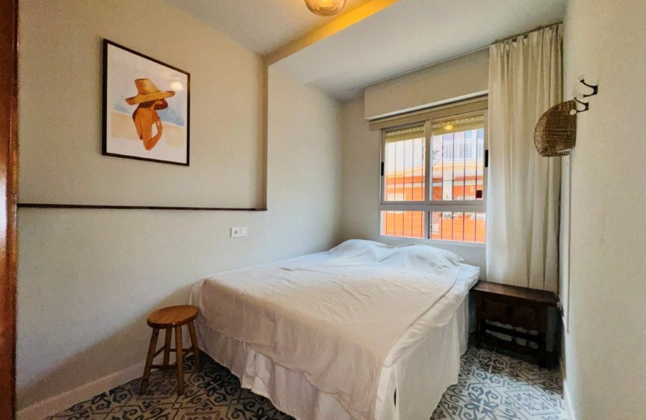 Revente - Appartement -
La Mata - Costa Blanca