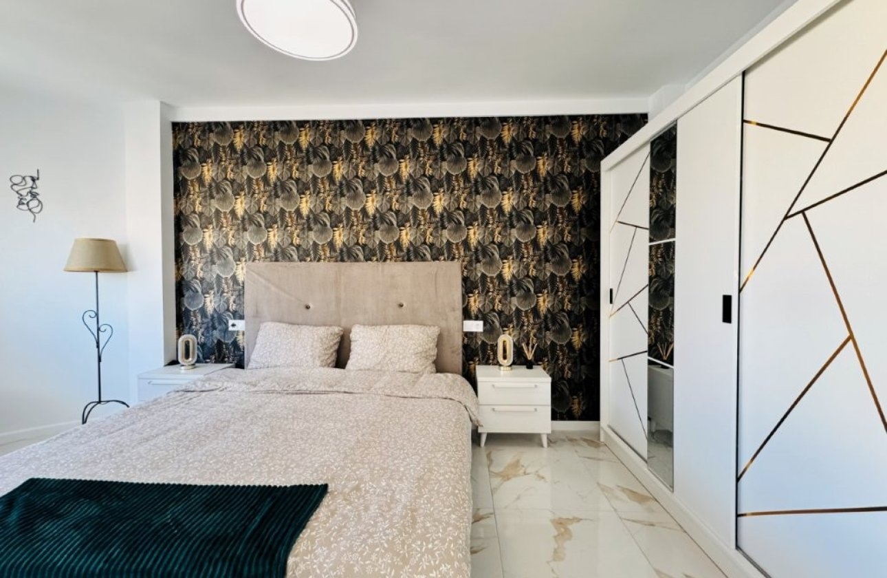 Revente - Appartement -
La Mata - Costa Blanca