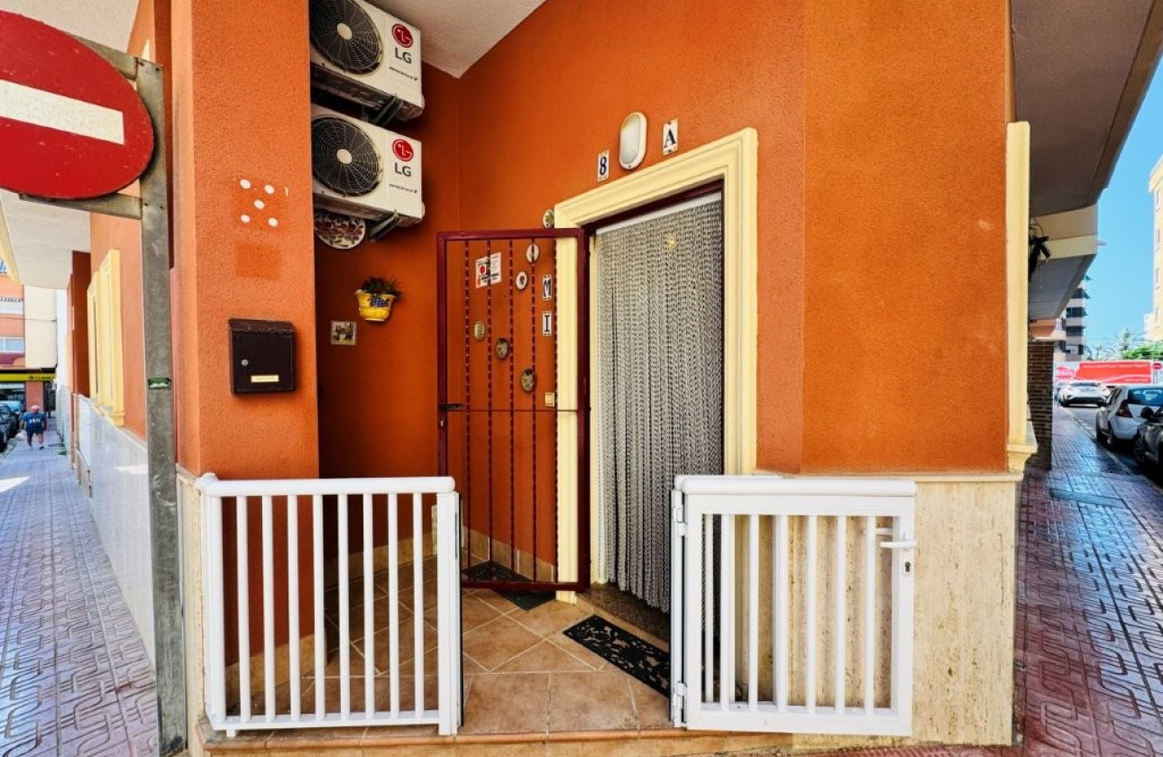 Revente - Appartement -
La Mata - Costa Blanca