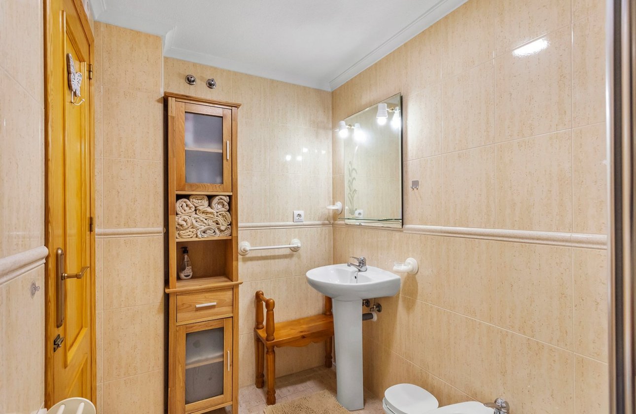 Revente - Appartement -
La Mata - Costa Blanca