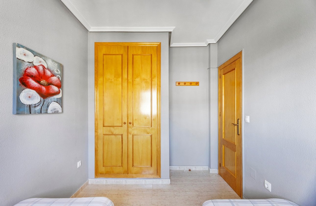 Revente - Appartement -
La Mata - Costa Blanca