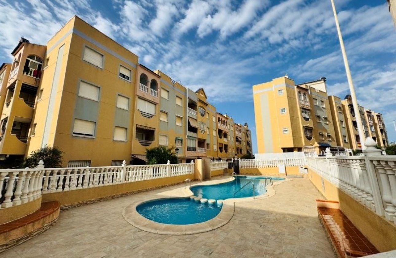 Revente - Appartement -
La Mata - Costa Blanca
