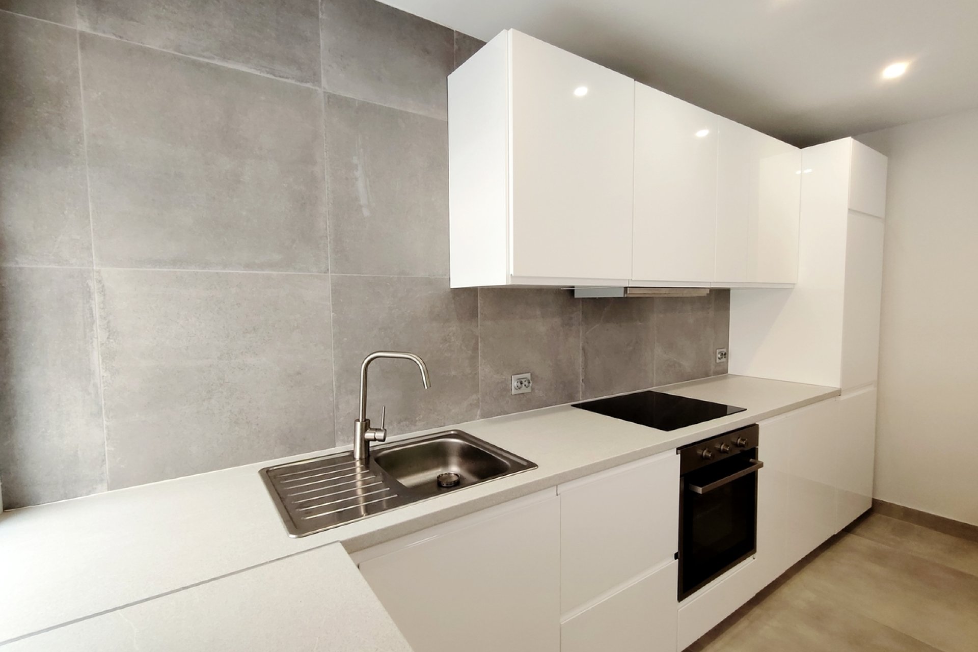 Revente - Appartement -
La Mata - Costa Blanca