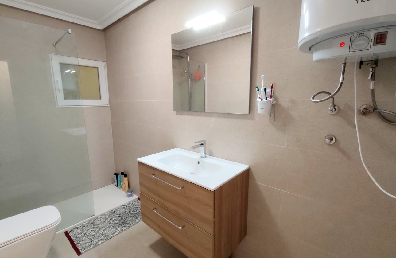 Revente - Appartement -
La Mata - Costa Blanca