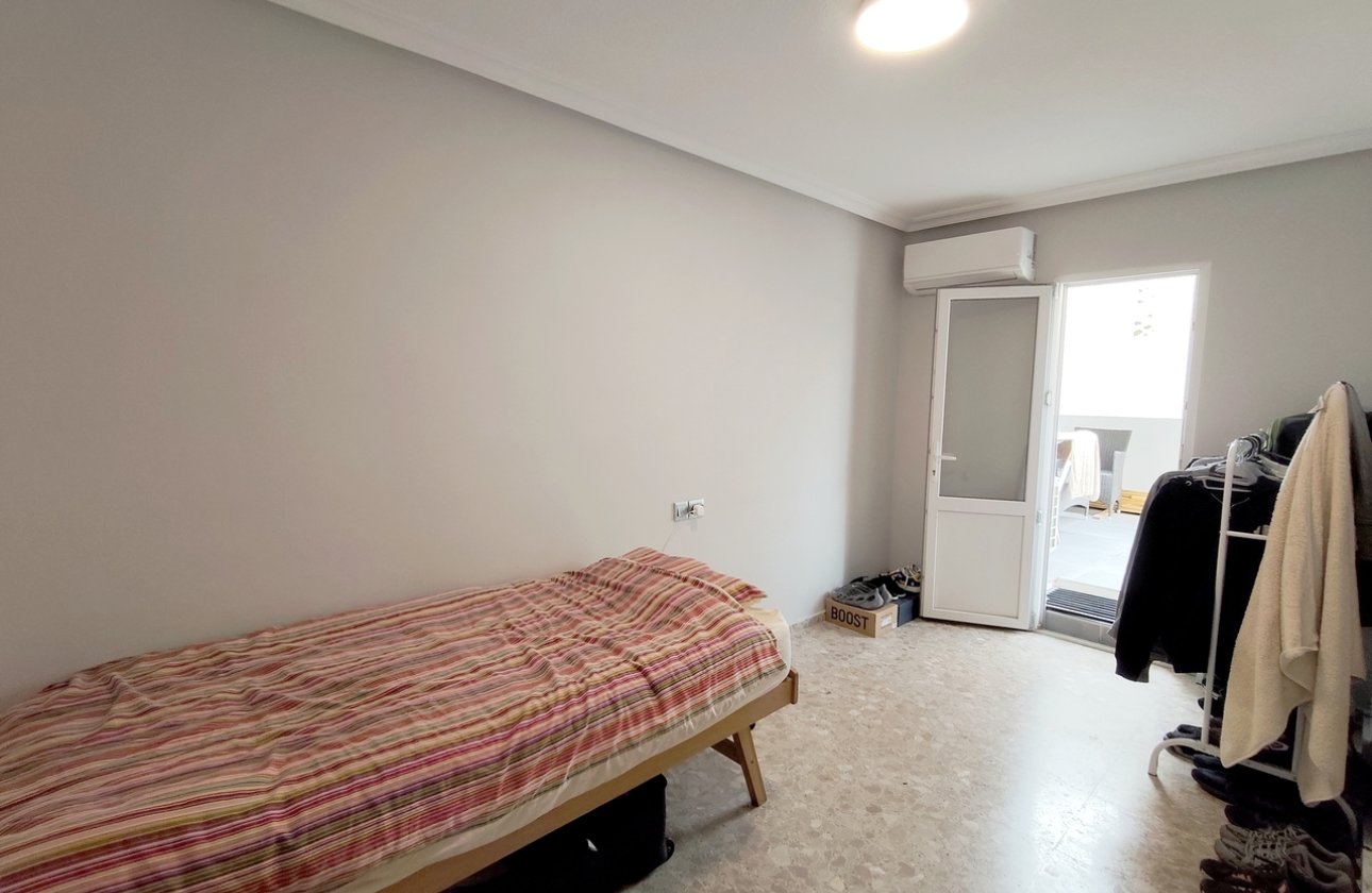 Revente - Appartement -
La Mata - Costa Blanca