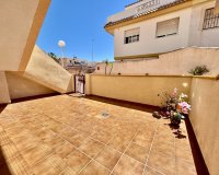 Revente - Appartement -
La Zenia - Costa Blanca