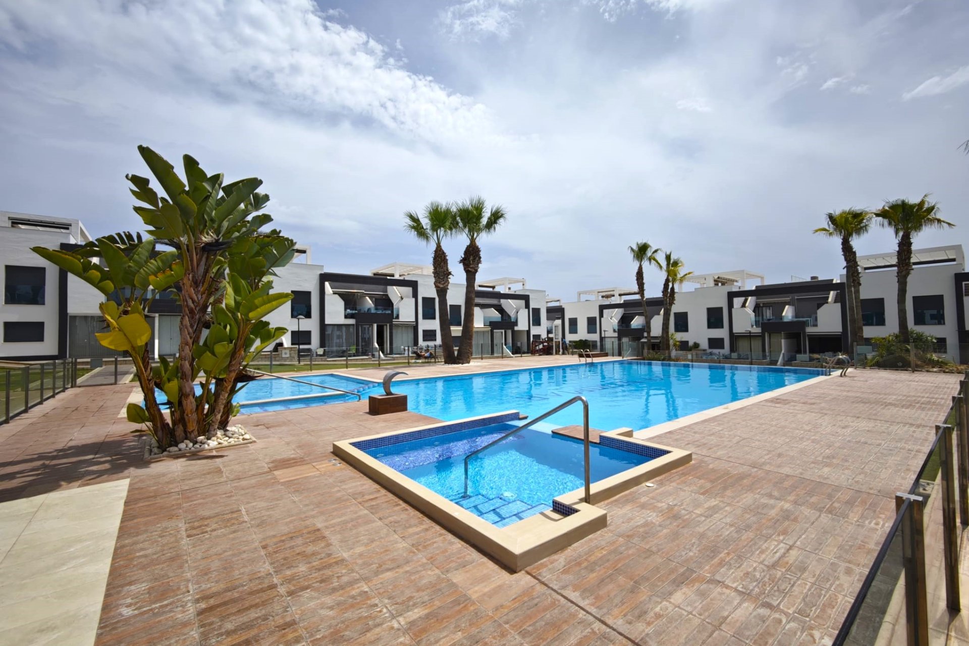 Revente - Appartement -
La Zenia - Costa Blanca