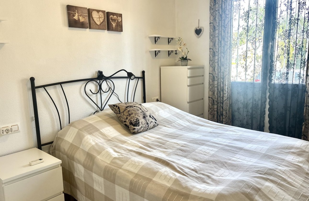 Revente - Appartement -
La Zenia - Costa Blanca