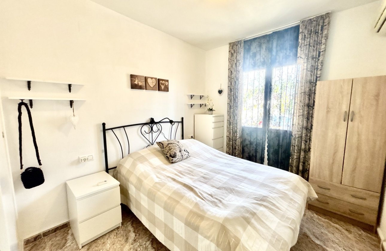 Revente - Appartement -
La Zenia - Costa Blanca