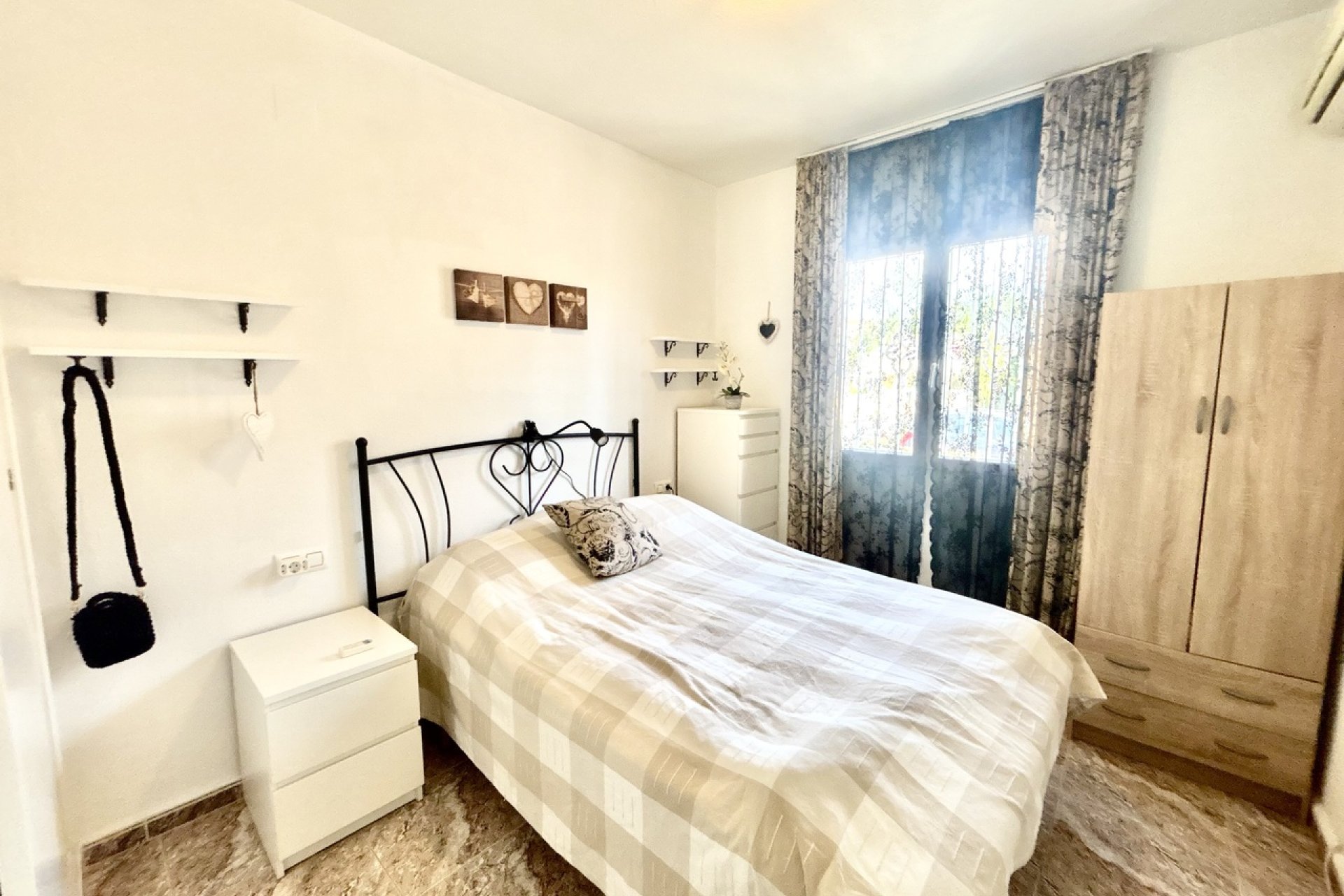 Revente - Appartement -
La Zenia - Costa Blanca