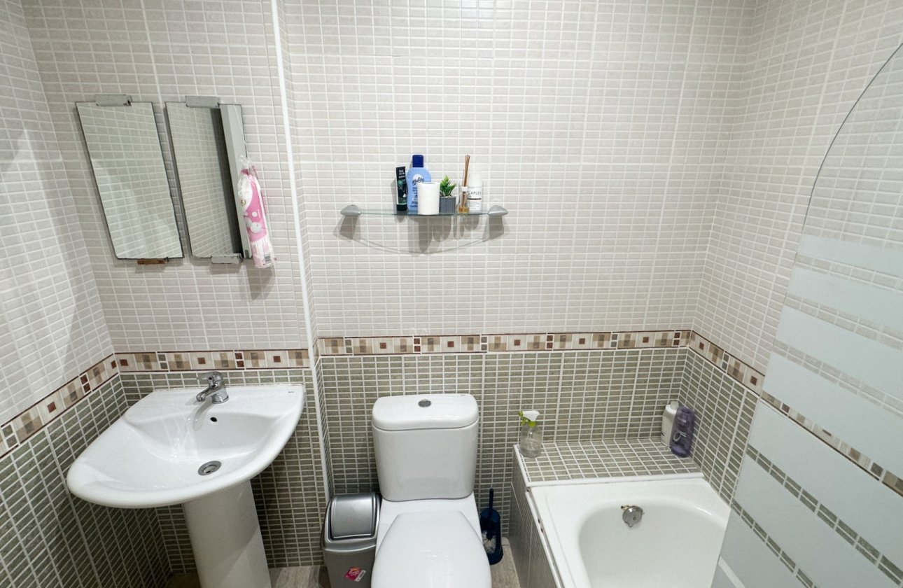 Revente - Appartement -
La Zenia - Costa Blanca