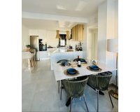 Revente - Appartement -
Las Filipinas - Inland