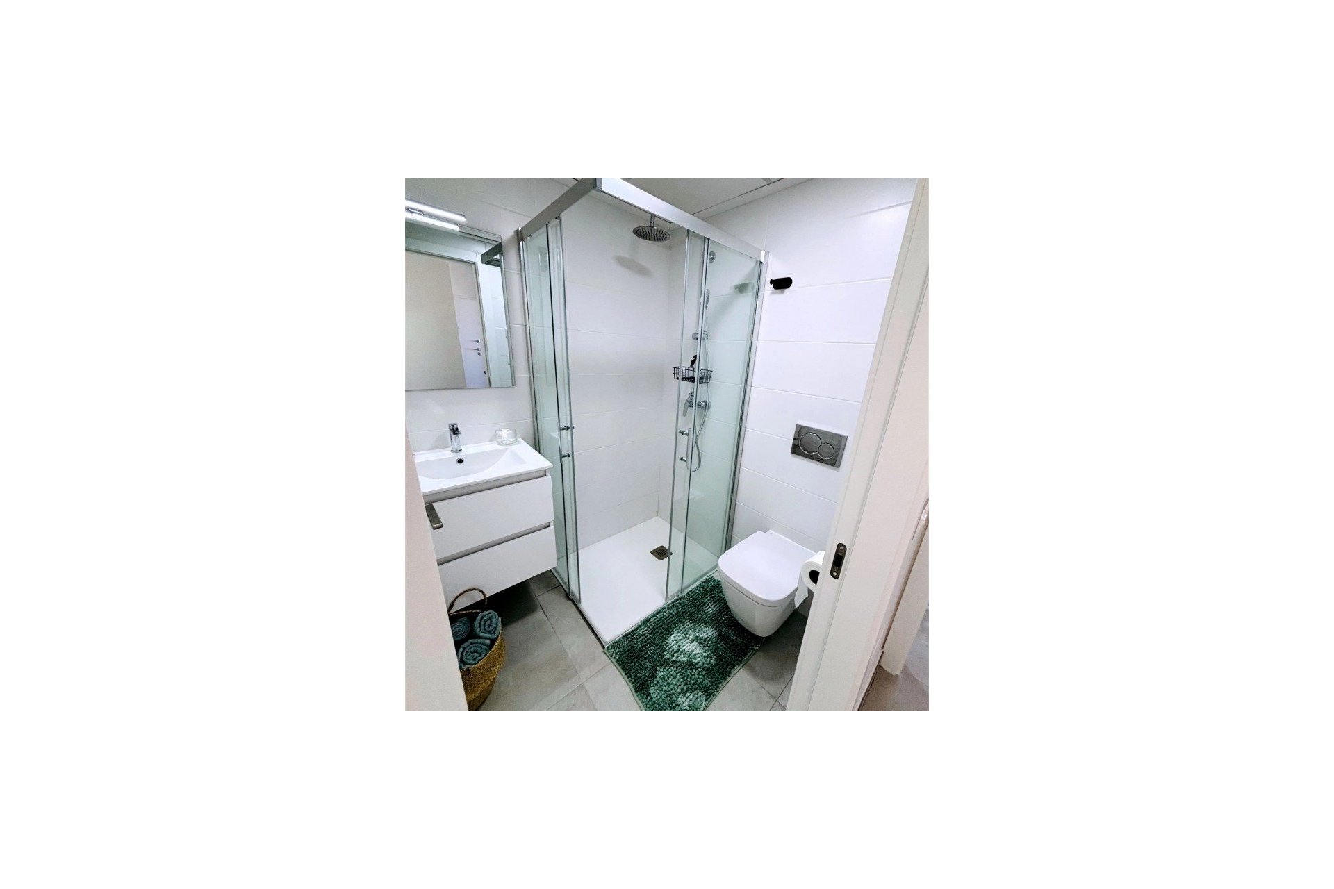 Revente - Appartement -
Las Filipinas - Inland