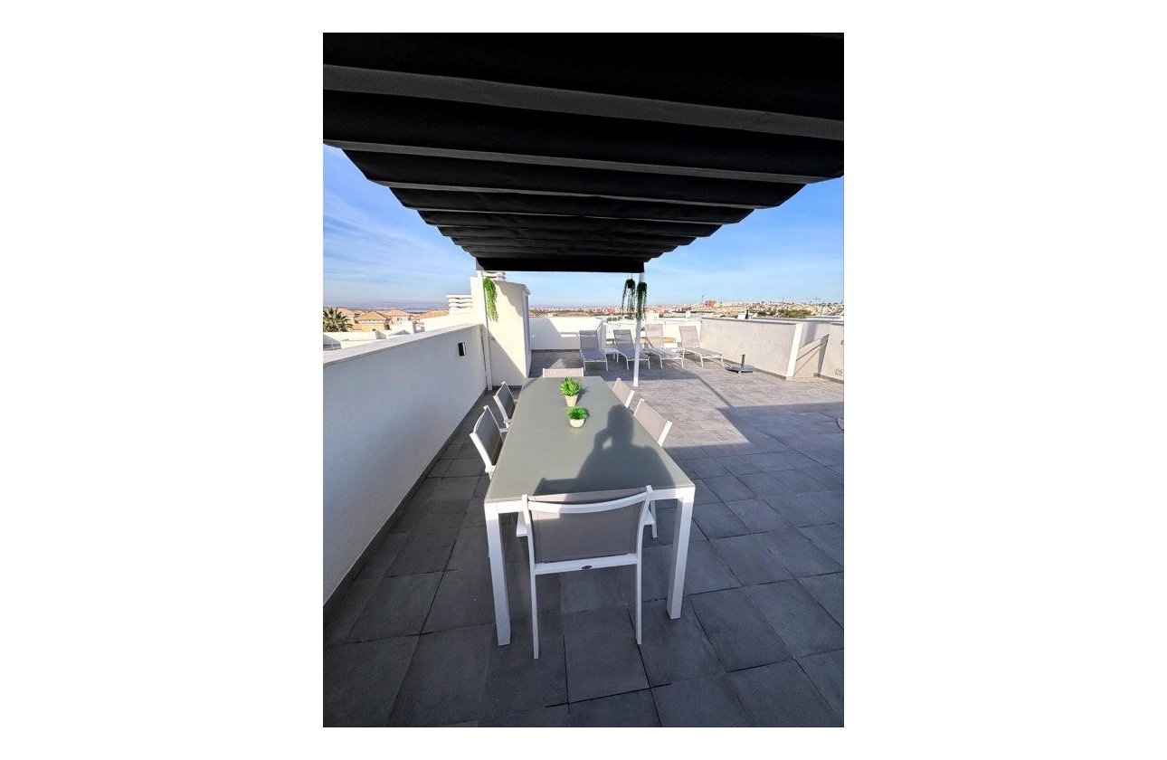 Revente - Appartement -
Las Filipinas - Inland