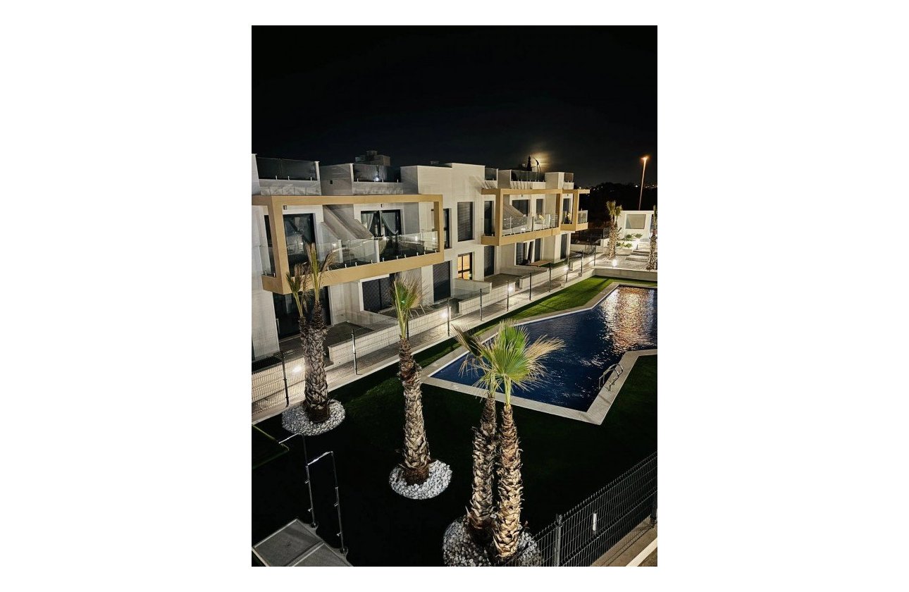 Revente - Appartement -
Las Filipinas - Inland