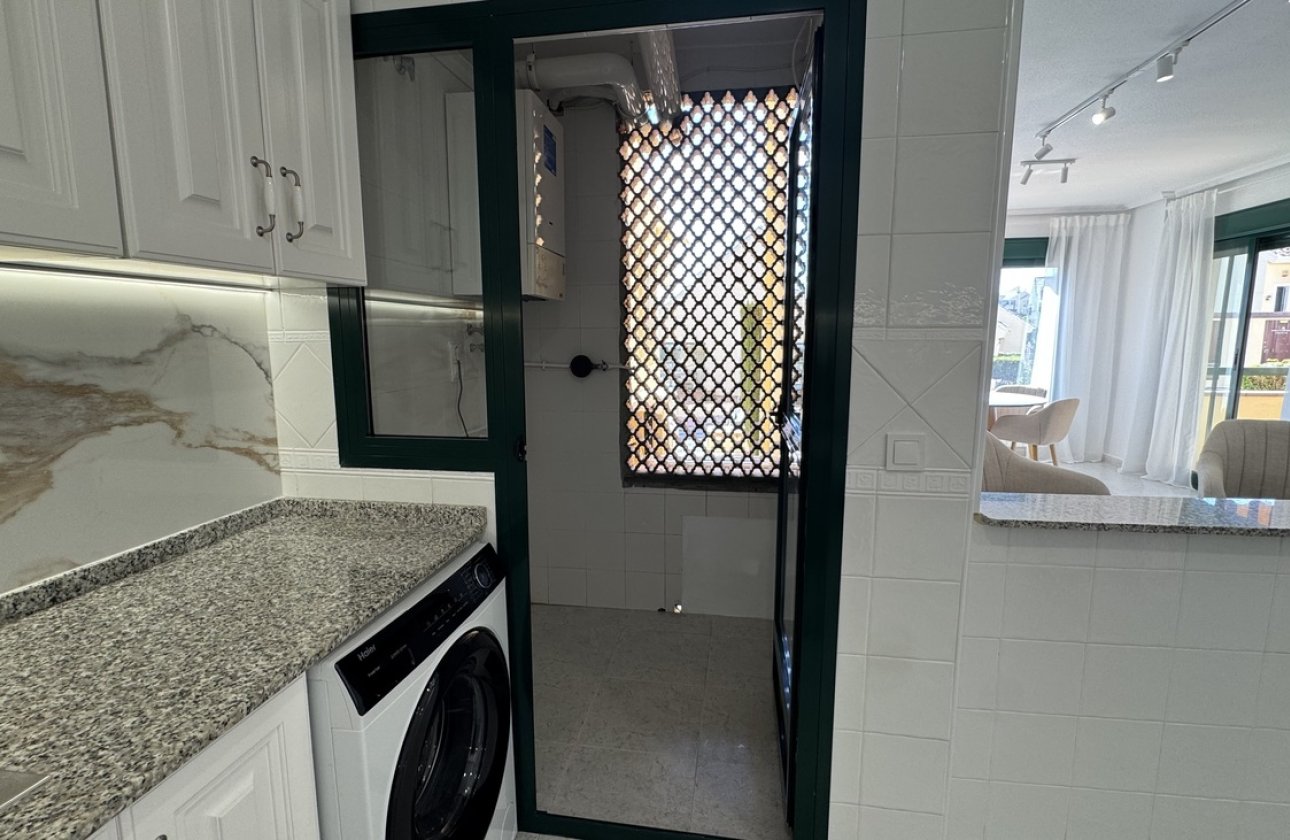 Revente - Appartement -
Lomas De Campoamor - Costa Blanca