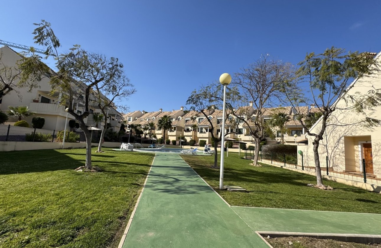 Revente - Appartement -
Lomas De Campoamor - Costa Blanca