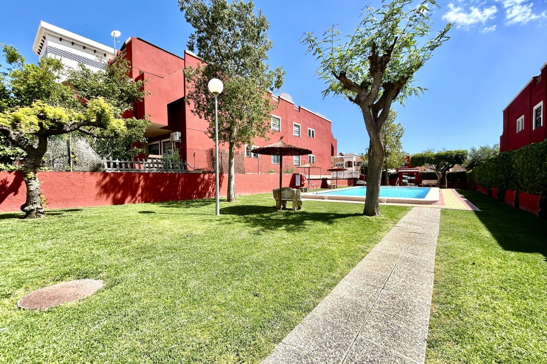 Revente - Appartement -
Los Altos - Costa Blanca