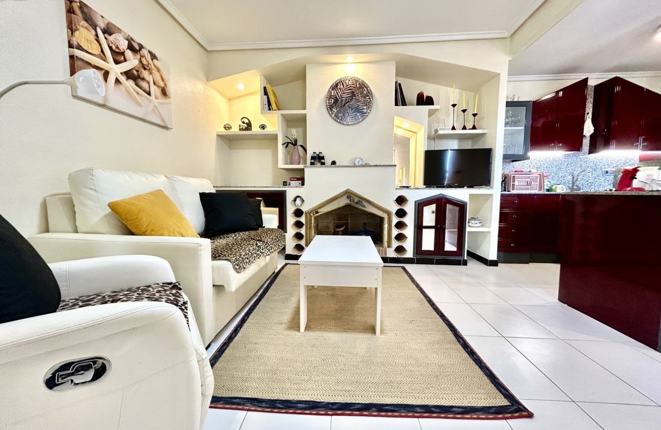 Revente - Appartement -
Los Altos - Costa Blanca