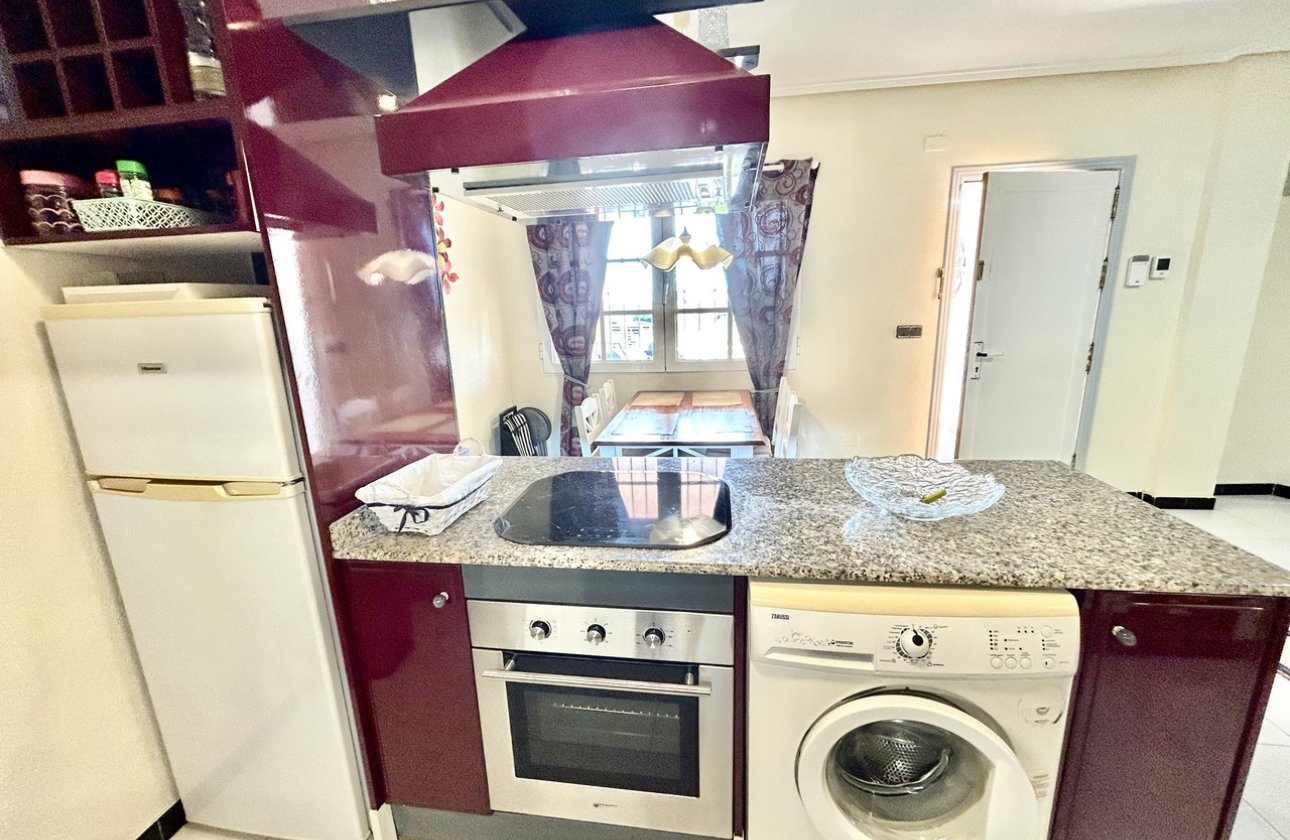 Revente - Appartement -
Los Altos - Costa Blanca