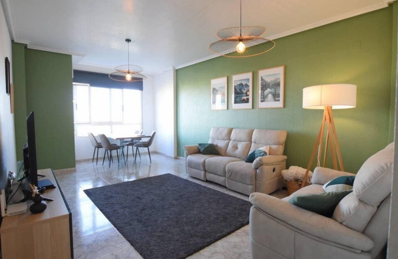 Revente - Appartement -
Los Montesinos - Costa Blanca