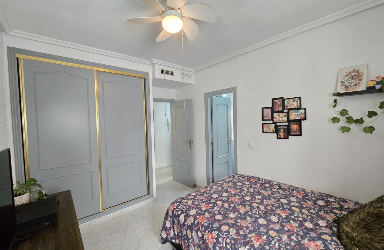 Revente - Appartement -
Los Montesinos - Costa Blanca