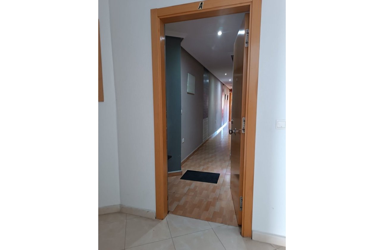 Revente - Appartement -
Los Montesinos - Costa Blanca