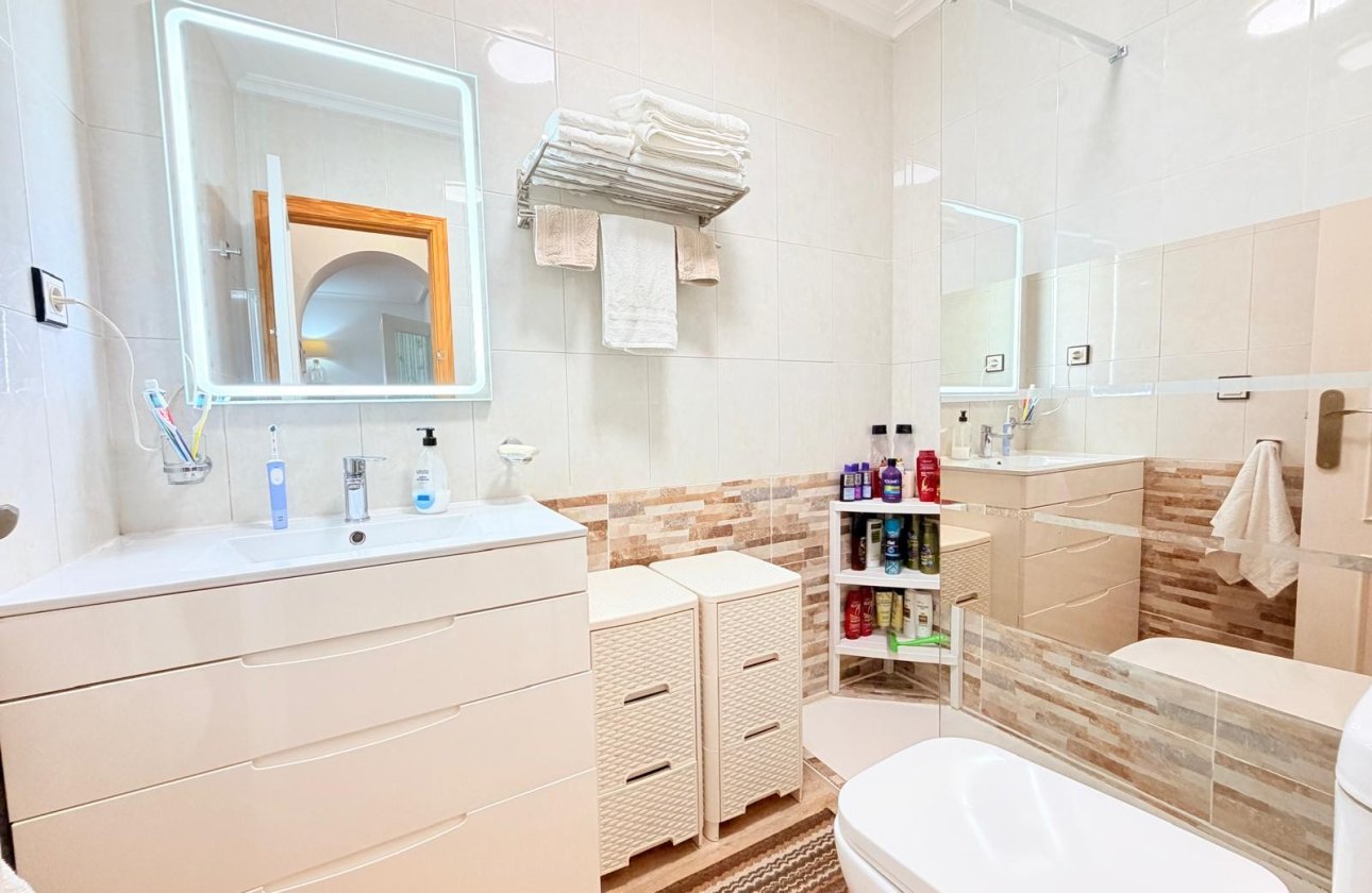 Revente - Appartement -
Los Montesinos - Costa Blanca